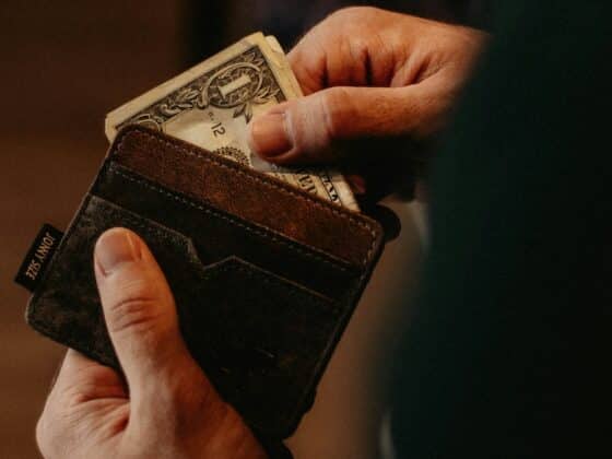 Kosten Aktienkauf Sparen Broker Auswahl Tipps Empfehlungen Günstig Aktien kaufen